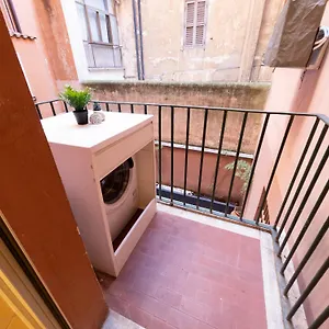 The Rent - Stylish In Downtown Appartamento